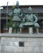 Statue-of-Tomoe-Gozen-and-Yoshinaka.jpg